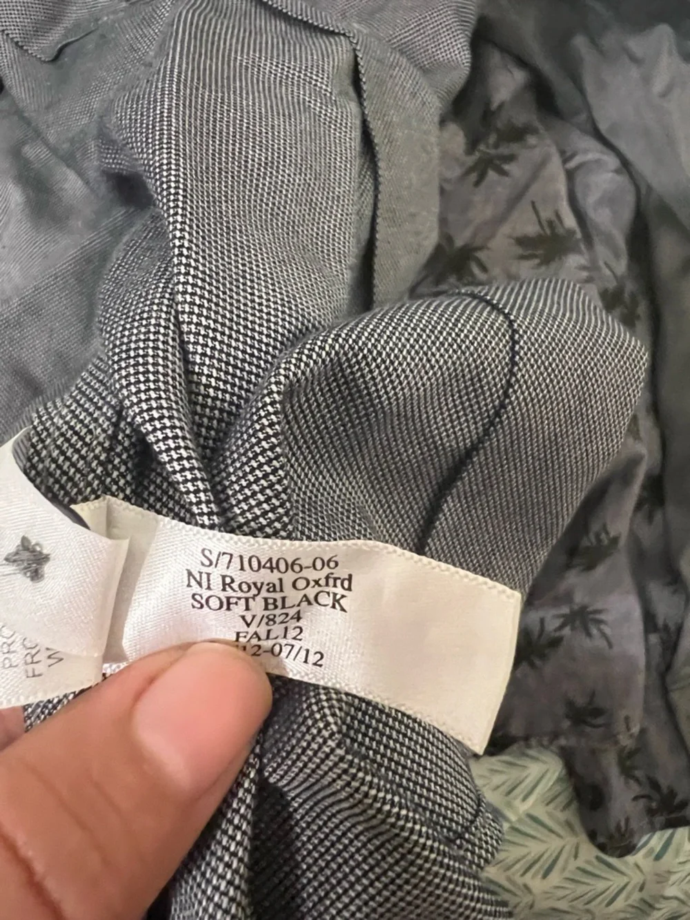 Banana Republic lightweight banana